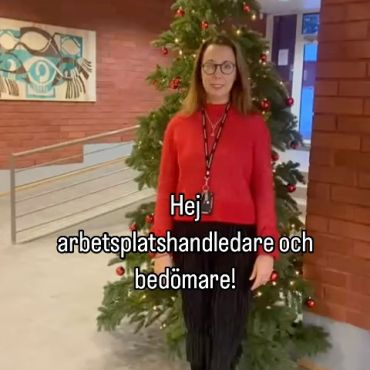 Hej arbetsplatshandledare och bedömare! 😊

Du visste väl att vi regelbundet ordnar utbildningar för att stöda dig i din uppgift som arbetsplatshandledare och bedömare?
Vårens kursdatum hittar du på vår hemsida www.yrkesakademin.fi/arbetsplatshandledare-och-bedömare

Gå in och anmäl dig redan nu!

God Jul och Gott nytt År 2025!🎄

#yaösterbotten #arbetsplatshandledare